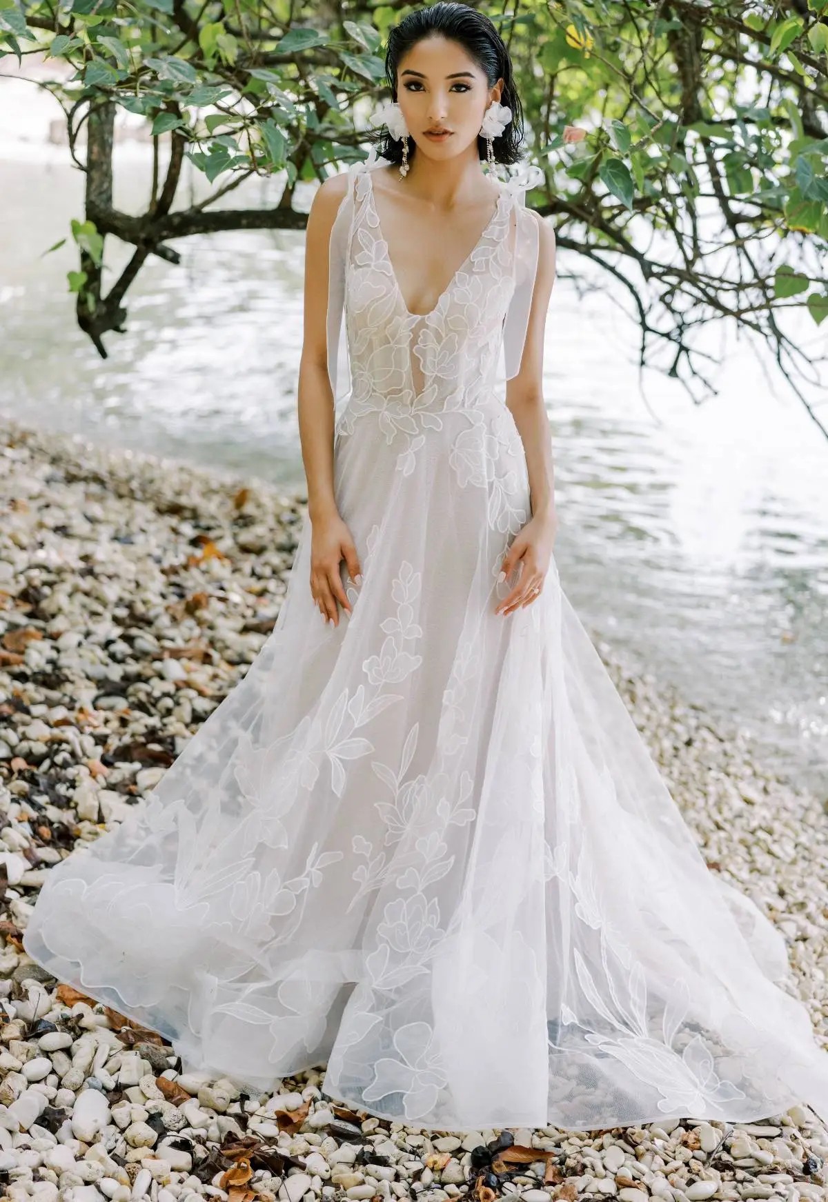 Willowby Spring 2024 Trunk Show Main Image