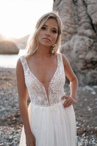 Dama Couture Style #Dandelion #0 default Ivory/Nude thumbnail