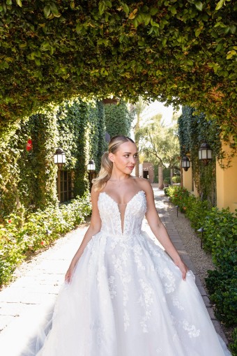 Martina Liana Style #Chloe - 1715 #2 Ivory/Porcelain thumbnail