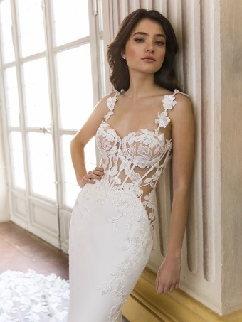 Enzoani Style #Tamara #4 Ivory/Ivory thumbnail