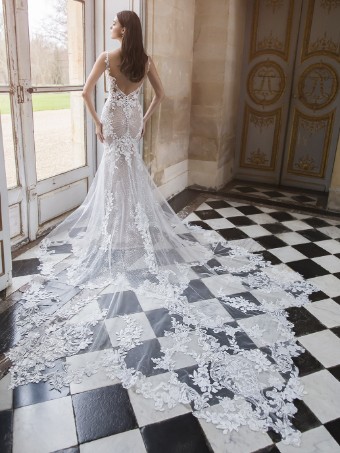 Elysee by Enzoani Style #Ravenna #1 default Ivory/Sand/Nude thumbnail