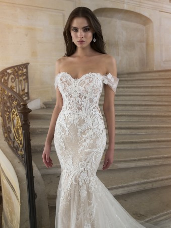 Elysee by Enzoani Style #Saraiah #2 default Ivory/Nude/Nude thumbnail