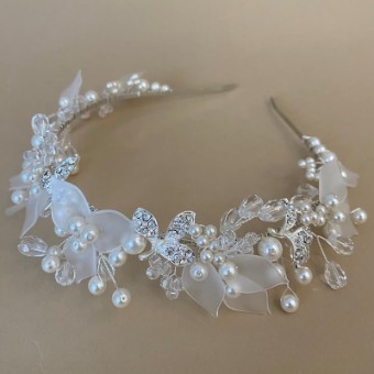Arianna Bespoke Style #Victoria Tiara AR802 #0 default Ivory/Clear thumbnail