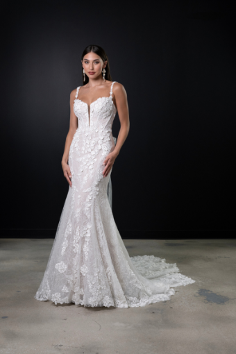 Martina Liana Style #Livi - 1699 #7 (IVRM-PL) Ivory Lace & Tulle over Rum Gown w Porcelain Tulle Plunge thumbnail