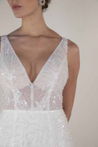 All Who Wander Style #Jagga #10 default (IVIV-PL) IVR EMBELLISHED TULLE OVER IVORY GOWN W PORCELAIN TULLE PLNG thumbnail