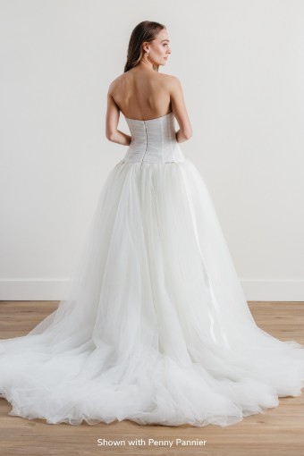 Locket Style #Pompom - 15610 #5 default Ivory/Nude thumbnail