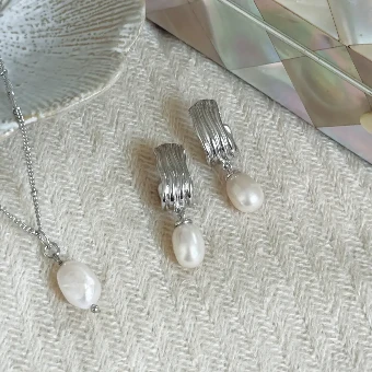 Ivory & Co. West Palm Earrings #1 24ct Gold Plated thumbnail