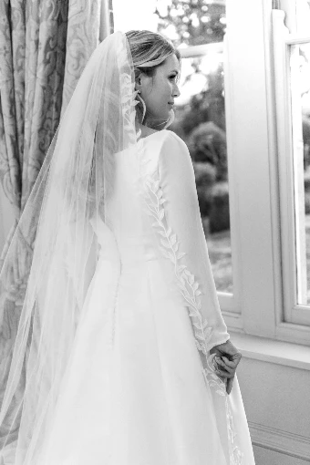 Emma Bridals Heidi | EBVN029 #0 Ivory thumbnail