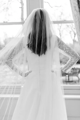 Emma Bridals Lulu (Single Tier) | EBVN039 #0 Ivory thumbnail