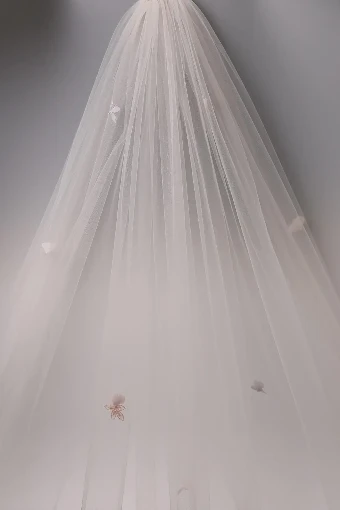 Nieve Couture 3D Flower Scatter Veil | NV342 #0 Ivory thumbnail