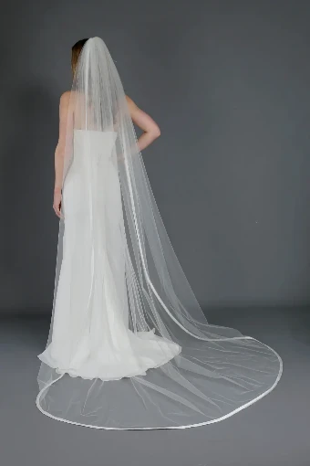 Nieve Couture Ribbon Edge Veil | NV372 #0 Ivory thumbnail