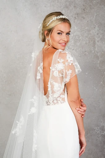Nieve Couture Falling Lace Applique Veil | NV390 #0 Ivory thumbnail