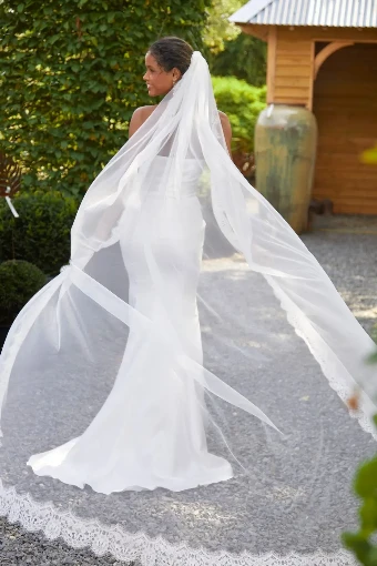Nieve Couture Chantilly Border Veil (Two Tier) | NV406 2T #1 Ivory thumbnail