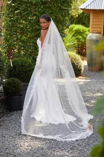 Nieve Couture Chantilly Border Veil (Two Tier) | NV406 2T #2 Ivory thumbnail