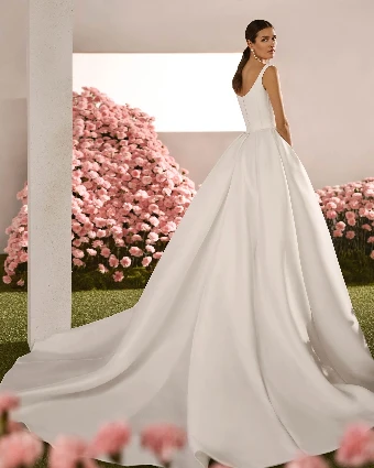 Rosa Clara Romance #0 Natural thumbnail