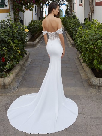 Love by Enzoani Style #Blanca #1 thumbnail