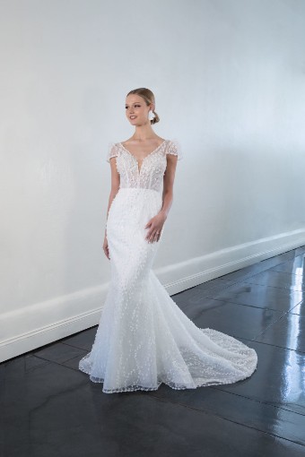 Martina Liana Style #1526 - Nyx #4 (IVIV-PL) Ivory Lace and Tulle over Ivory Gown w Porcelain Tulle Plunge thumbnail