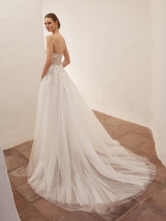 Love by Enzoani Style #Carlin #3 Ivory/Ivory/Nude thumbnail
