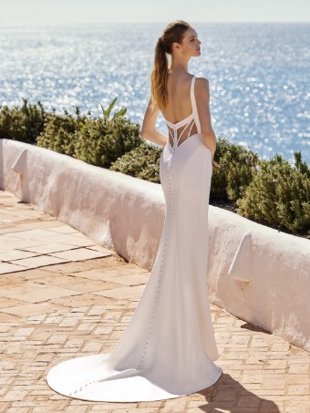 Love by Enzoani Style #Cynthia #1 Ivory/Ivory thumbnail