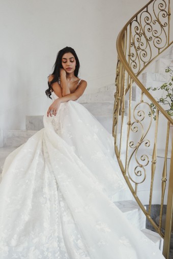 Martina Liana Style #Vivi - 1749 #5 (IVIV-PL) IVR LCE & TULLE OV IVORY ROYAL ORG W PORCELAIN TULLE ILLUSION thumbnail